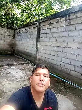 Snapshot of Franklin111230 chatting on February 12, 2026, 1:55 pm Franklin111230 online show from February 12, 2026, 1:55 pm