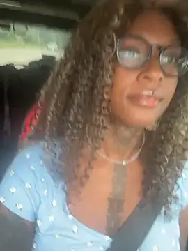 MistiSavannah online show from May 30, 2026, 12:44 pm
