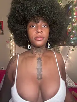 MistiSavannah online show from June 6, 2026, 12:10 pm