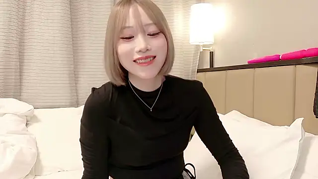 Fujita Meru online show from November 3, 2025, 7:02 am