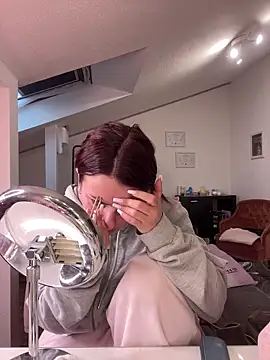 Snapshot of OliviaaFischer chatting on March 13, 2026, 12:54 pm OliviaaFischer online show from March 13, 2026, 12:54 pm