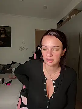 Snapshot of OliviaaFischer chatting on March 2, 2026, 8:05 pm OliviaaFischer online show from March 2, 2026, 8:05 pm