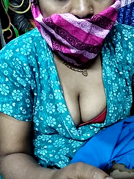 Love Cream online show from February 17, 2026, 6:49 pm