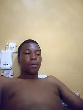 Snapshot of sweetdickboy2 chatting on November 18, 2025, 9:01 am sweetdickboy2 online show from November 18, 2025, 9:01 am