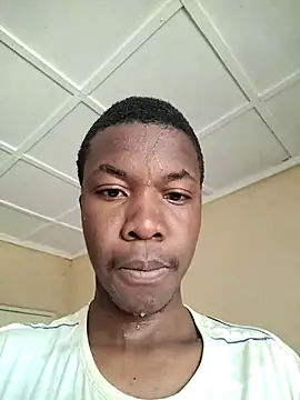 Snapshot of sweetdickboy2 chatting on October 13, 2025, 9:44 am sweetdickboy2 online show from October 13, 2025, 9:44 am