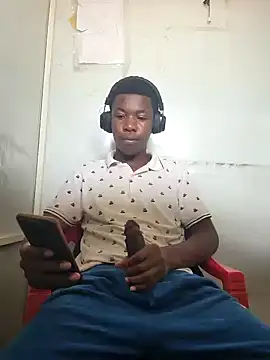 Snapshot of sweetdickboy2 chatting on March 21, 2026, 9:47 am sweetdickboy2 online show from March 21, 2026, 9:47 am