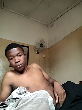 Snapshot of sweetdickboy2 chatting on November 17, 2025, 5:11 am sweetdickboy2 online show from November 17, 2025, 5:11 am