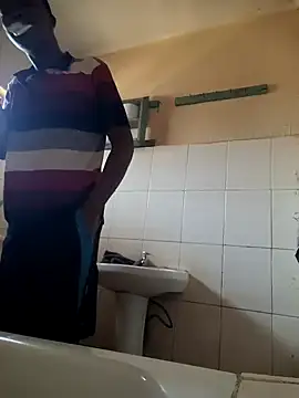 Snapshot of sweetdickboy2 chatting on October 2, 2025, 5:22 am sweetdickboy2 online show from October 2, 2025, 5:22 am