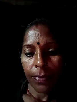 Snapshot of Suhana_pandit chatting on October 11, 2025, 10:33 pm Suhana pandit online show from October 11, 2025, 10:33 pm