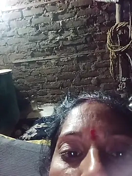 Snapshot of Suhana_pandit chatting on October 31, 2025, 10:38 pm Suhana pandit online show from October 31, 2025, 10:38 pm