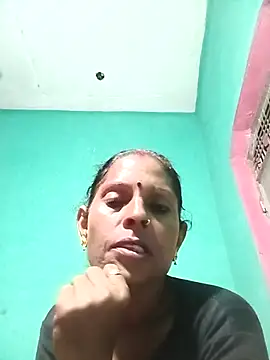 Snapshot of Suhana_pandit chatting on October 10, 2025, 9:59 pm Suhana pandit online show from October 10, 2025, 9:59 pm
