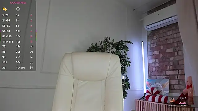 Blessed Molly online show from December 18, 2025, 7:46 am