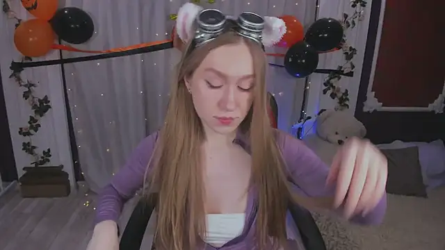 -Seava online show from November 1, 2025, 4:34 pm