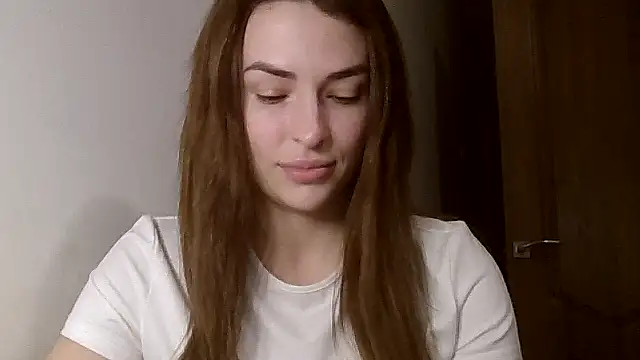 MandiBrooks online show from November 28, 2025, 7:36 pm