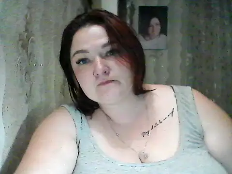 AngelQSky online show from November 14, 2025, 9:51 pm