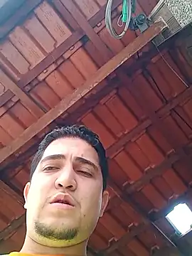 Picademel2525 online show from January 16, 2026, 1:04 pm