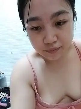 Minn-cute online show from June 3, 2026, 2:01 am