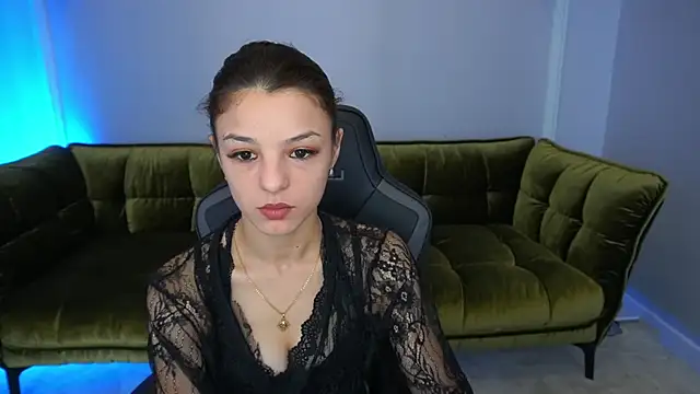 AnitaBambie online show from September 29, 2025, 5:58 am