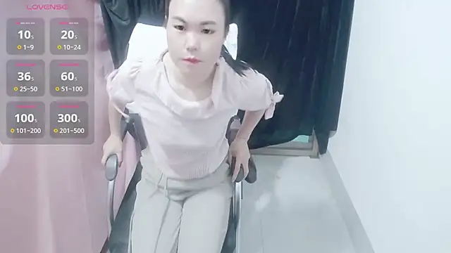 KateCondon online show from March 27, 2026, 12:08 am