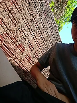 novinho safado   online show from March 26, 2026, 5:55 pm