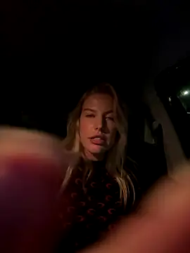 Chloemillerrxx online show from September 27, 2025, 8:59 pm