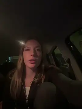 Chloemillerrxx online show from December 3, 2025, 4:50 pm