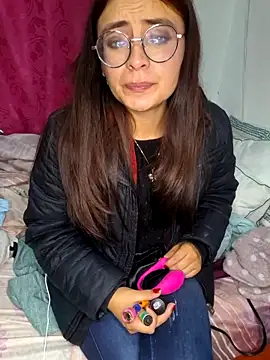 Natalykaty online show from November 11, 2025, 11:31 pm