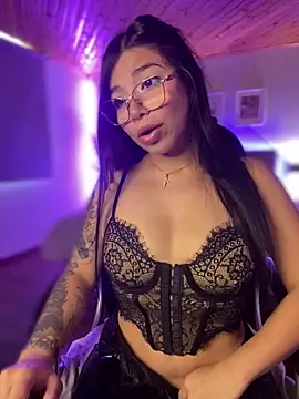 Maddy Piink online show from January 14, 2026, 8:23 pm