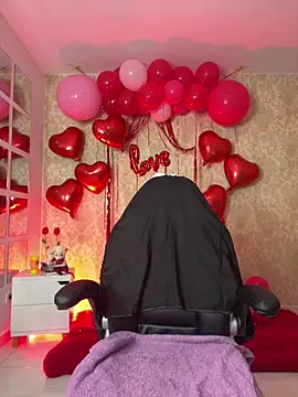 Snapshot of MorenaLush_Eup chatting on February 17, 2026, 1:14 am MorenaLush Eup online show from February 17, 2026, 1:14 am