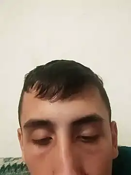 Snapshot of TolgaAkyol_20 chatting on October 10, 2025, 10:54 pm TolgaAkyol 20 online show from October 10, 2025, 10:54 pm