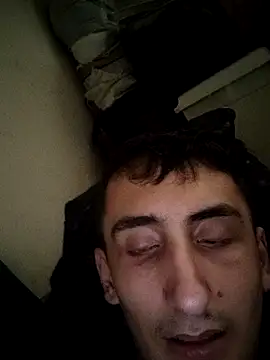 Snapshot of TolgaAkyol_20 chatting on October 17, 2025, 5:44 am TolgaAkyol 20 online show from October 17, 2025, 5:44 am