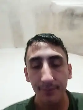 Snapshot of TolgaAkyol_20 chatting on October 18, 2025, 1:18 am TolgaAkyol 20 online show from October 18, 2025, 1:18 am