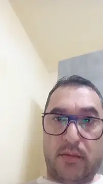 Snapshot of salvoagata1234 chatting on February 28, 2026, 11:43 am salvoagata1234 online show from February 28, 2026, 11:43 am