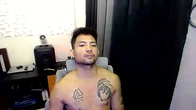 Thefriskyasian online show from September 17, 2025, 3:14 pm