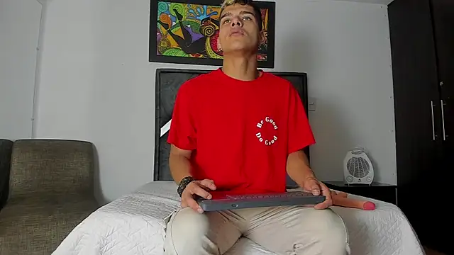 wyatt 3 online show from October 18, 2025, 12:07 pm