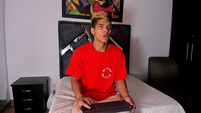 wyatt 3 online show from October 6, 2025, 12:17 pm