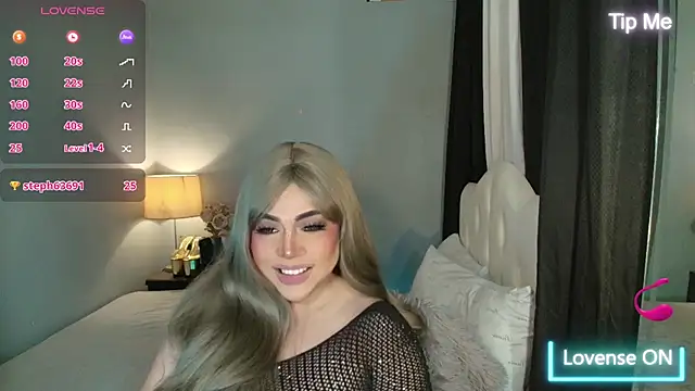 Unforgettable Maria online show from November 24, 2025, 3:17 am