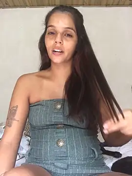 PatyPatriciaa online show from March 26, 2026, 12:25 pm