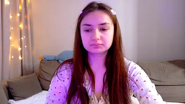 Lelia Vibe online show from November 13, 2025, 5:33 am