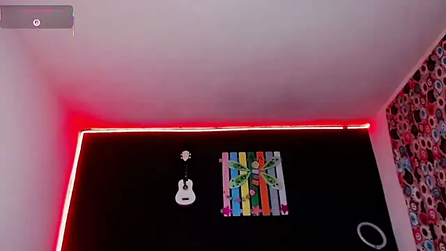Snapshot of ingrid_zese_ chatting on October 21, 2025, 6:07 pm ingrid zese online show from October 21, 2025, 6:07 pm