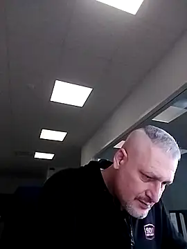 Hisnimin online show from February 25, 2026, 12:00 am