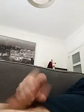 DannySastre91 online show from November 8, 2025, 3:04 pm