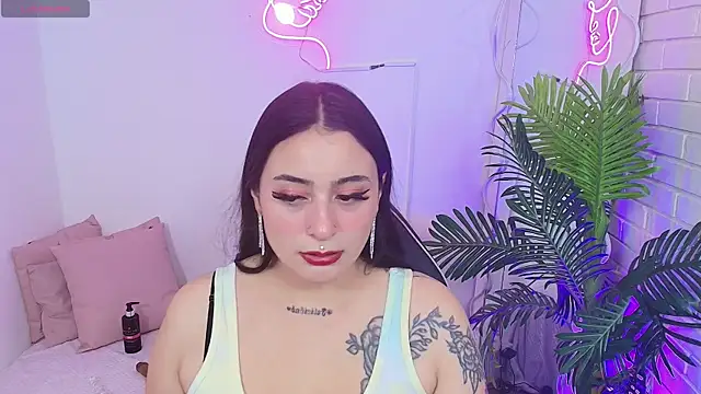 Snapshot of Darling_tay chatting on September 28, 2025, 3:24 am Darling tay online show from September 28, 2025, 3:24 am