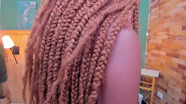 halleylorens online show from April 11, 2026, 6:11 pm