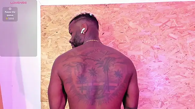 santiblack7 online show from November 26, 2025, 2:00 am