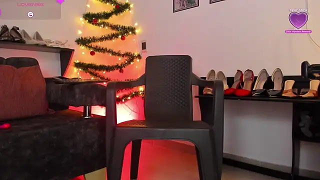 valery 14  online show from November 20, 2025, 7:14 pm