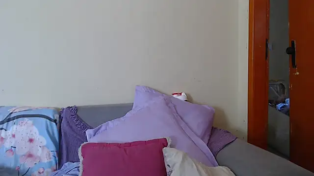 Snapshot of ayanahot_ chatting on December 19, 2025, 11:23 am ayanahot online show from December 19, 2025, 11:23 am