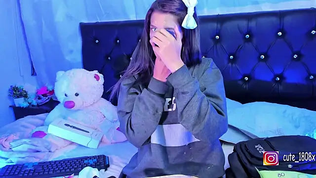 Sofiia cute  online show from September 24, 2025, 5:25 am