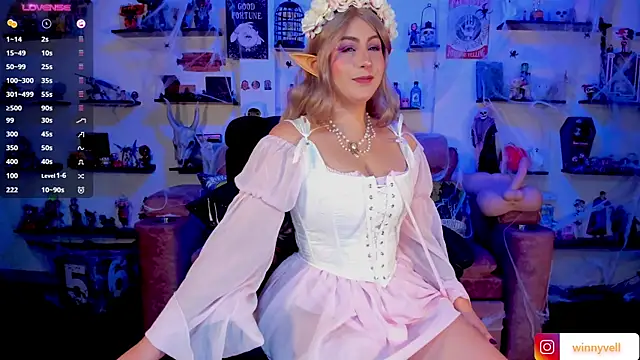 winnylove1 online show from October 30, 2025, 10:17 pm