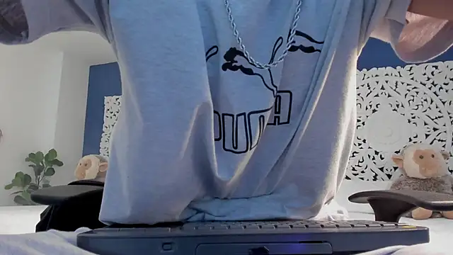 Snapshot of Adonis_WB chatting on September 8, 2025, 9:58 pm Adonis WB online show from September 8, 2025, 9:58 pm